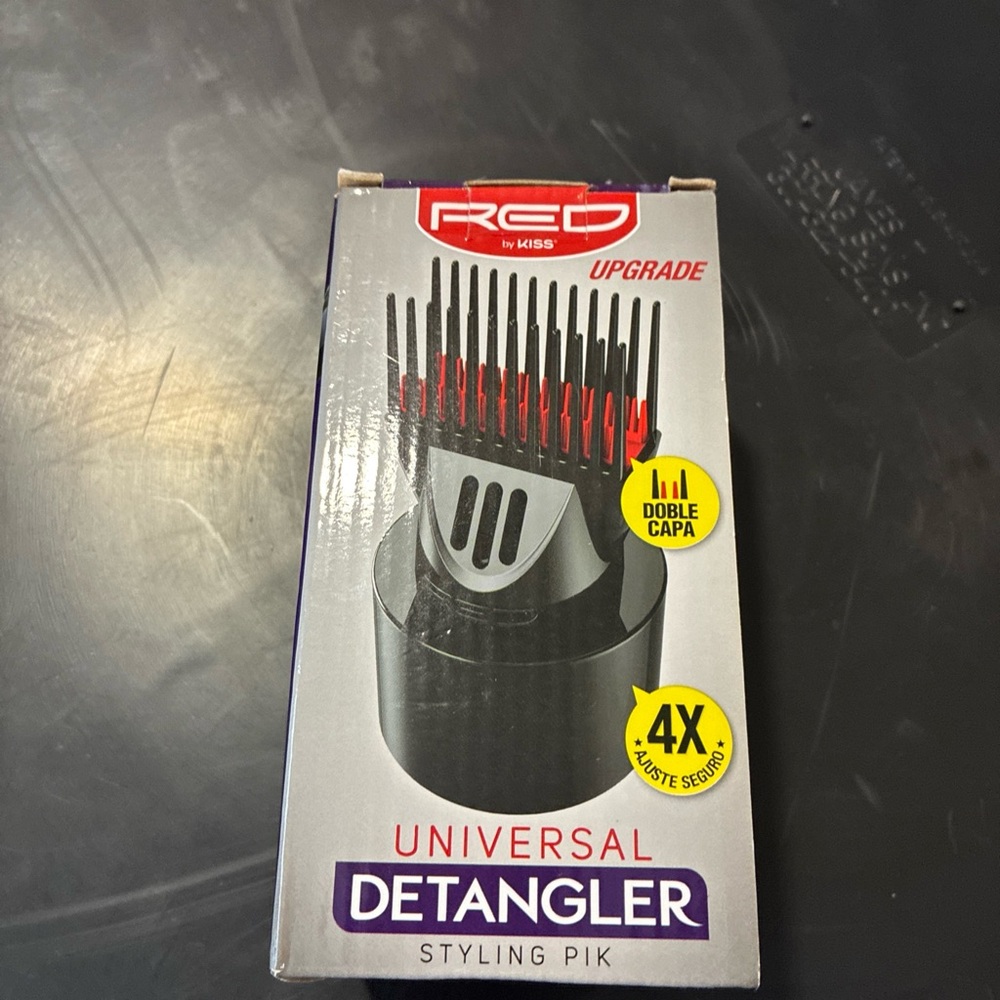 RED Universal Detangler Styling Pik - Black and Red